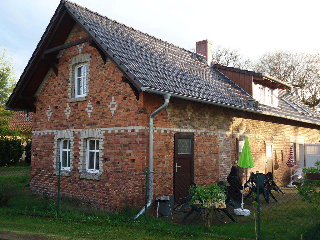 Zur Alten Jugendherberge Burg  Buitenkant foto